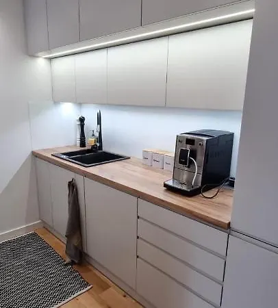 Apartament W Centrum Premium Ustrzyki Dolne Exterior photo